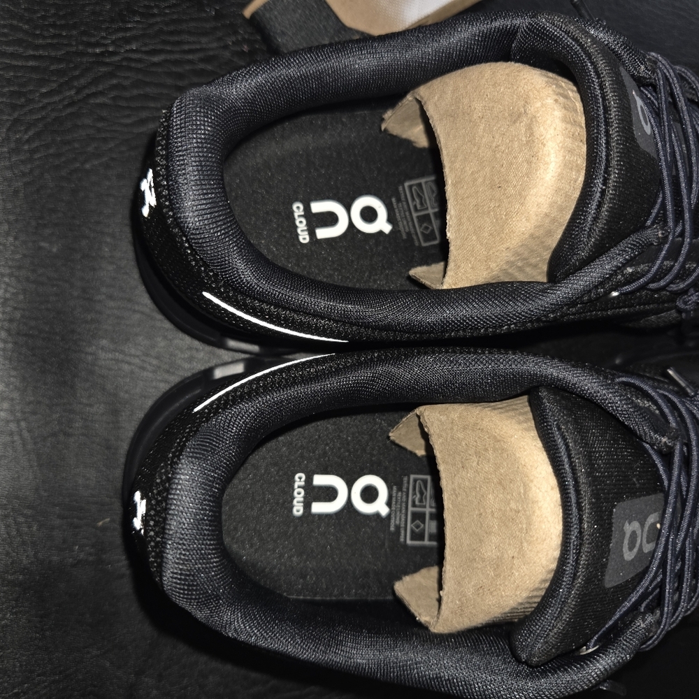 On Running Walking Sneakers Cloud 6 Men Size 11 - Picture 11 of 12